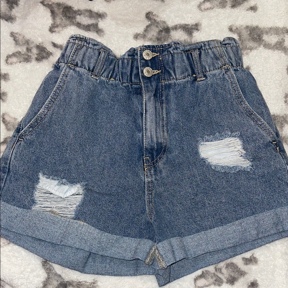 Blue Jean Shorts with Distressed Details and Elastic Waistband